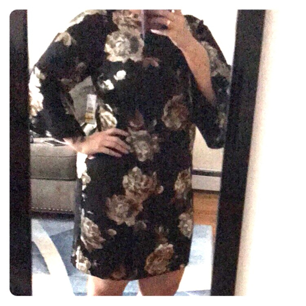 Gold Floral Belle Sleeve Dress